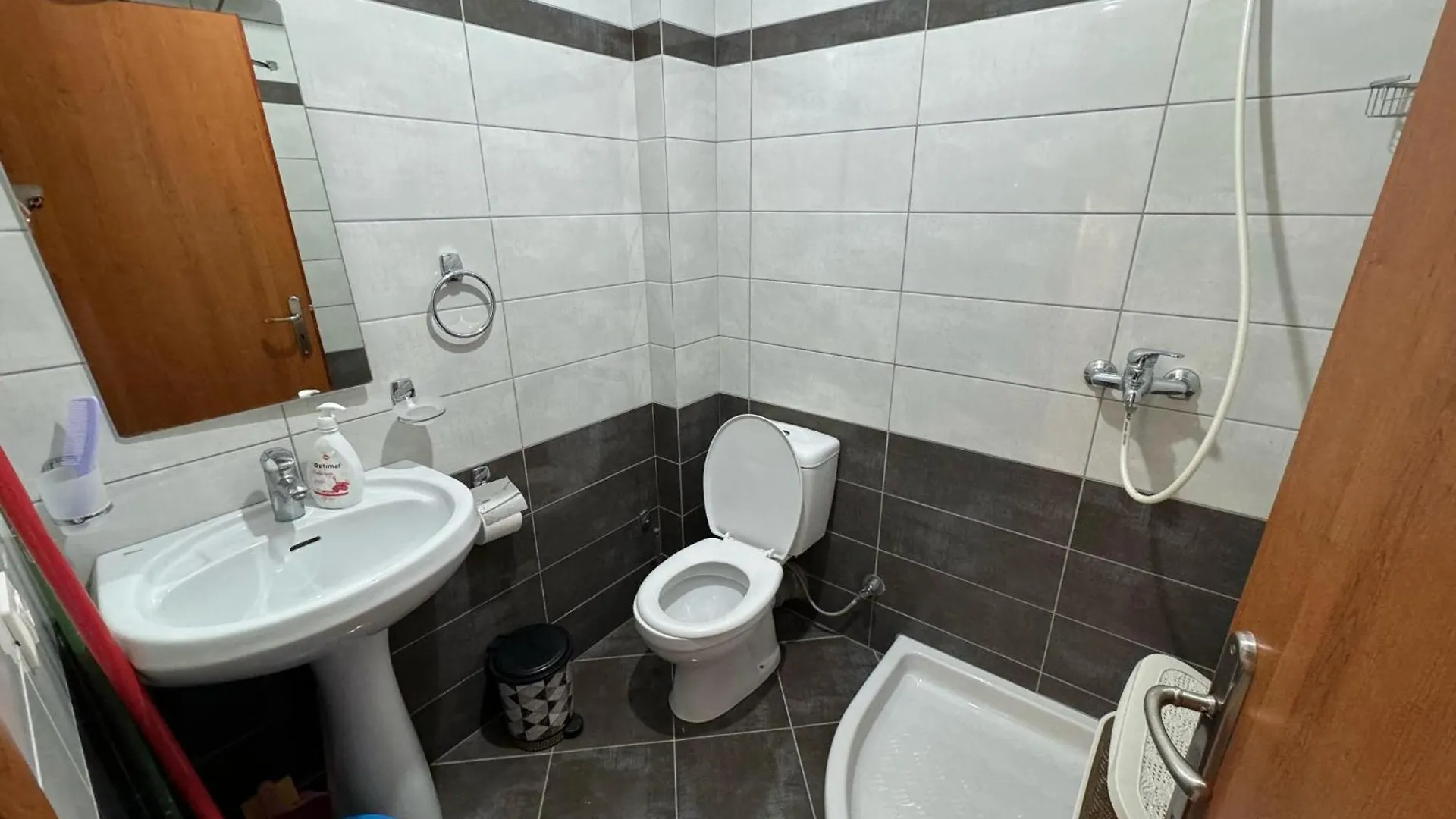 Kleo Apartment Sarande 0*,  Albania