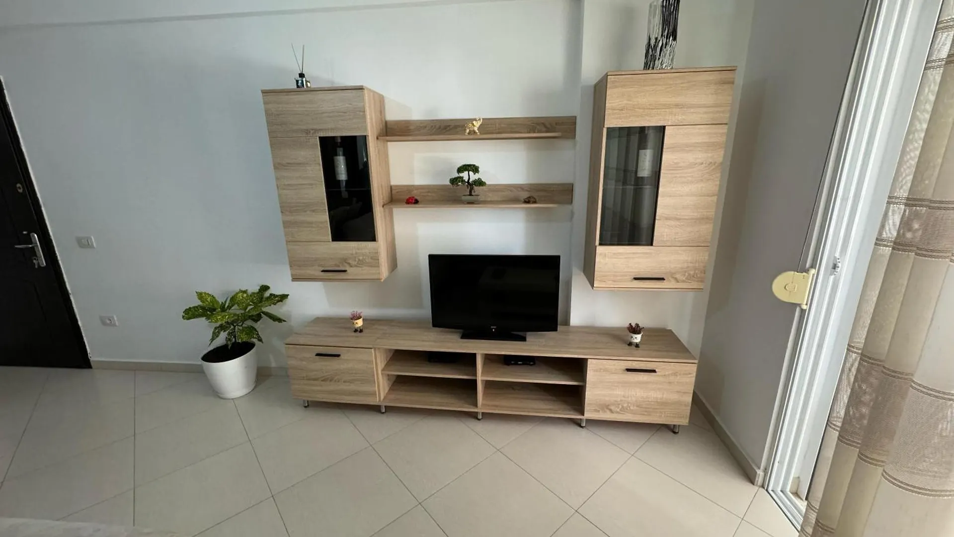 Kleo Apartment Sarande